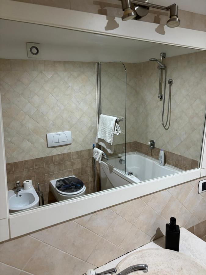 Boutique Rooms Trastevere Roma Ngoại thất bức ảnh